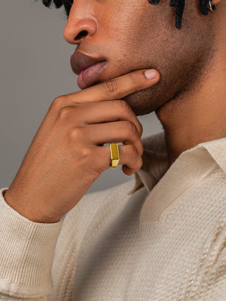Rectangle Signet Rings (Gold) RTZN